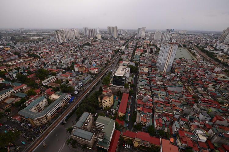 Ngay 27 Tet, giao thong Ha Noi khac la khien ai cung ngo ngang-Hinh-5