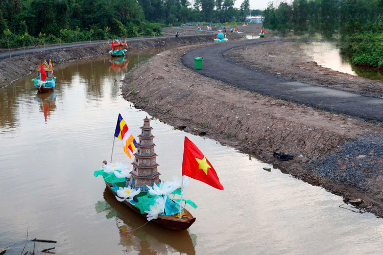 TP Ho Chi Minh: San sang chao mung dai le Vesak 2025-Hinh-8