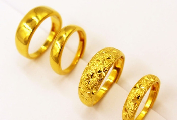 Vang nhan tang “phi ma”, cham moc 104 trieu dong/luong