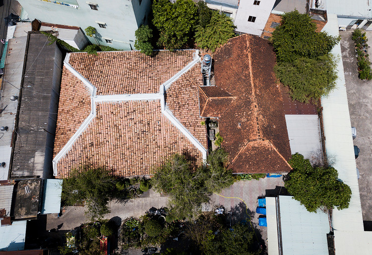 Chiem nguong nha co tram tuoi dep “vuot thoi gian” o Binh Duong-Hinh-4