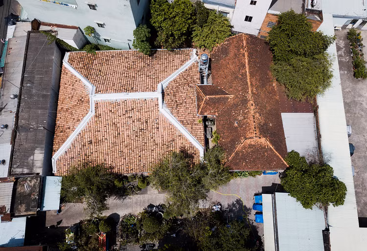 Chiem nguong nha co tram tuoi dep “vuot thoi gian” o Binh Duong-Hinh-4