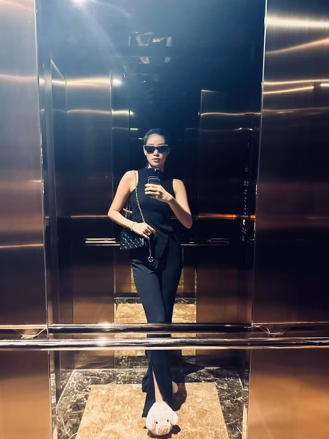 Co ngoi 7 phong ngu dep tung centimet cua Hoa hau Khanh Van-Hinh-4