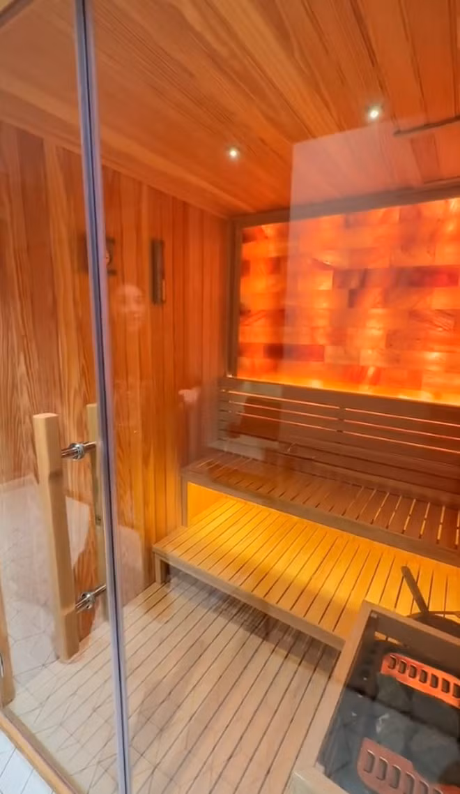 Co ngoi 7 phong ngu dep tung centimet cua Hoa hau Khanh Van-Hinh-10