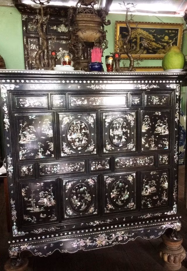 Ben trong ngoi nha co voi hang tram “bau vat” doc nhat mien Tay-Hinh-10