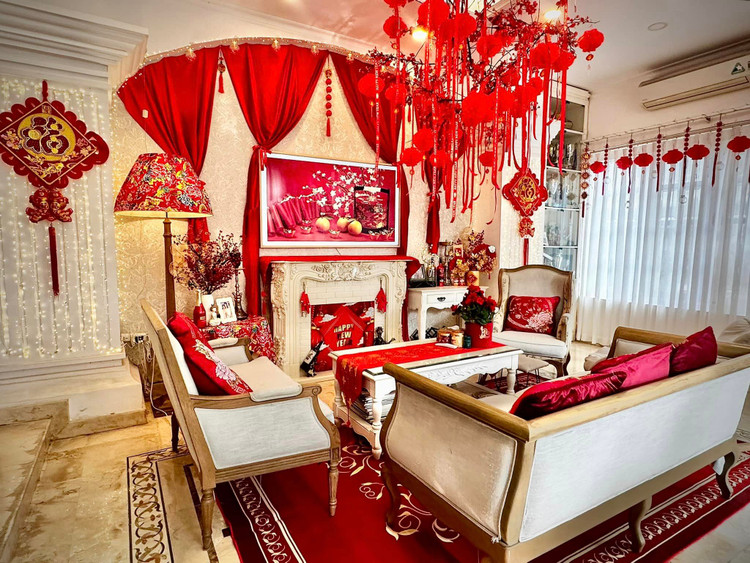 Ben trong biet thu do ruc don Tet cua sieu mau Thuy Hanh-Hinh-3