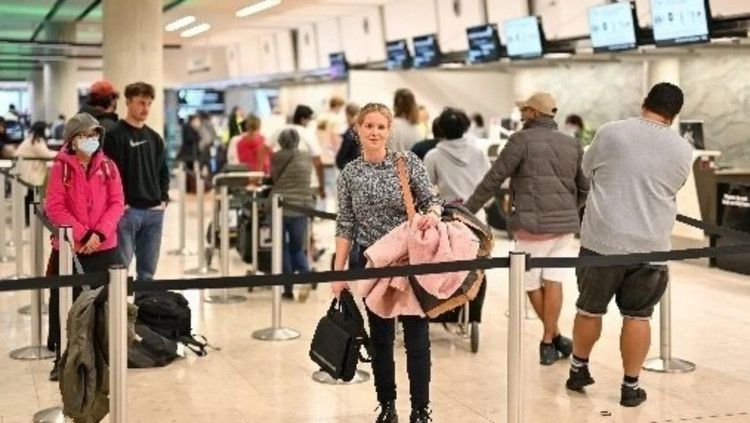 “Ngã ngửa” 10 bí mật nhân viên sân bay không muốn tiết lộ - Hình 11 “Nga ngua” 10 bi mat nhan vien san bay khong muon tiet lo-Hinh-11