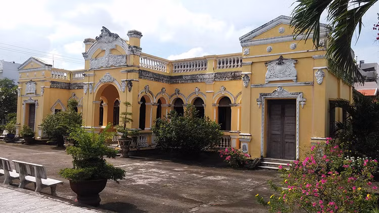 Can canh can nha co doc dao bac nhat mien Tay-Hinh-6