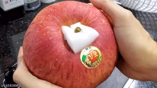 Dua 300 trieu/qua va loat trai cay dat nhat the gioi-Hinh-5