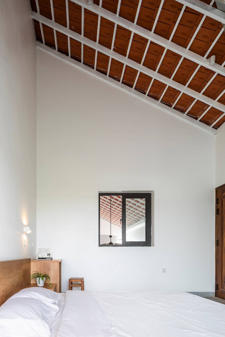 Nha mai ngoi o Quang Ngai dep long lanh tren bao ngoai-Hinh-13