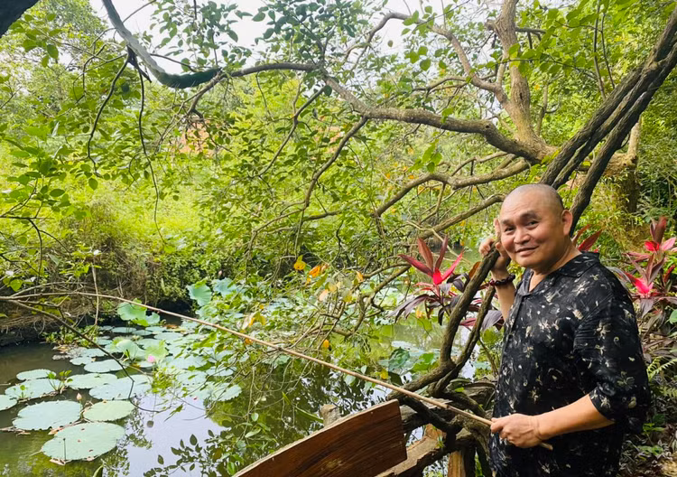 Ben trong “biet phu” o ngoai thanh cua danh hai Xuan Hinh-Hinh-8