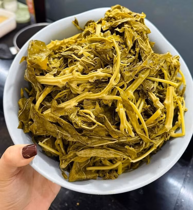 Mon an “nha ngheo” bong hoa dac san khien dan Ha Noi me met-Hinh-7