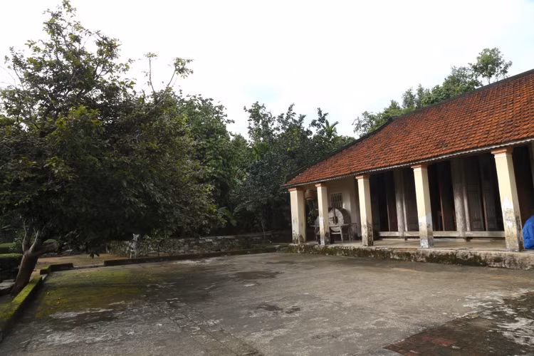 Ngoi nha go mit 200 nam “doc nhat vo nhi” o Quang Nam-Hinh-12