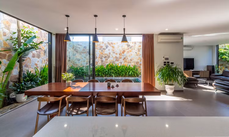 Bao My “ngan ngo ngam” nha dan xen vuon bac thang o Ninh Binh-Hinh-5