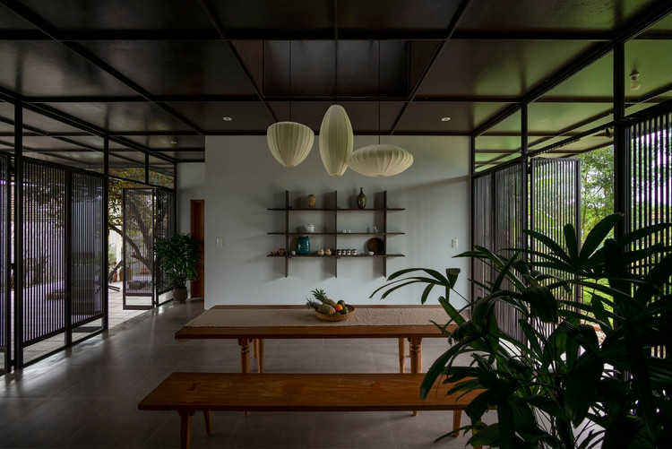 Dung mai lam dieu hoa, nha cap 4 duoc bao My het loi ca tung-Hinh-10