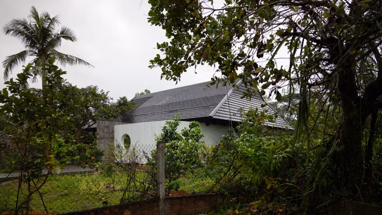 Dung mai lam dieu hoa, nha cap 4 duoc bao My het loi ca tung