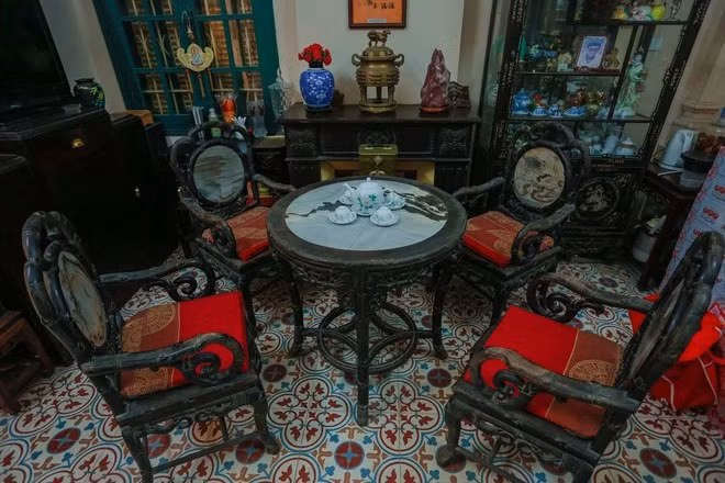 Ben trong biet thu co cua ong chu nganh in “nuc tieng” Ha Noi-Hinh-11