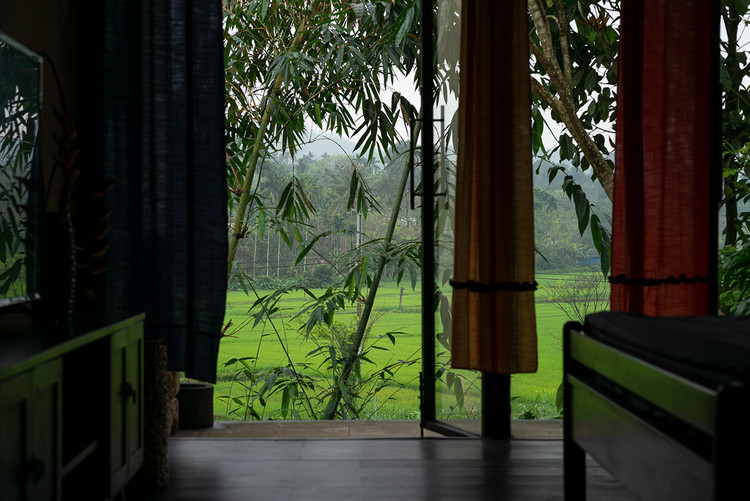 “Biet thu” an minh giua nui doi khien bao My ngo ngang-Hinh-6