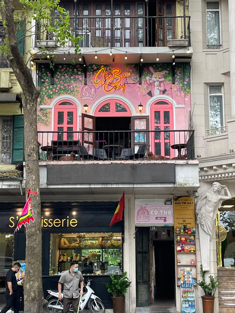 Dieu dac biet trong can nha bac ty giua pho co cua Tuan Hung-Hinh-9