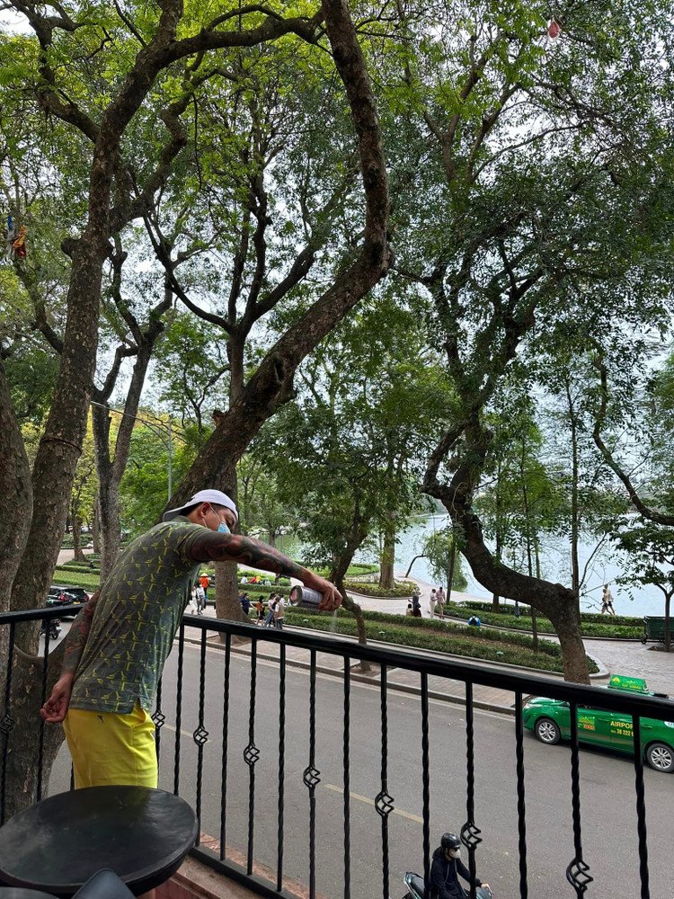 Dieu dac biet trong can nha bac ty giua pho co cua Tuan Hung-Hinh-8