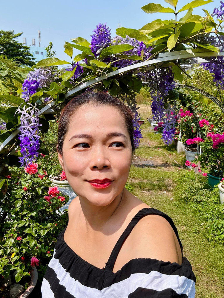 Ben trong khu vuon nhu chon “dia dang” cua ca si My Le-Hinh-2