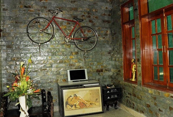 Biet thu dat vang 400 ty cua Ngoc Son co gi “khac nguoi“?-Hinh-12