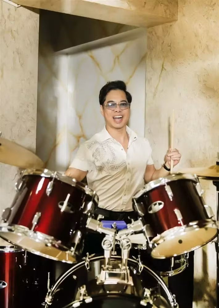 Biet thu dat vang 400 ty cua Ngoc Son co gi “khac nguoi“?-Hinh-11