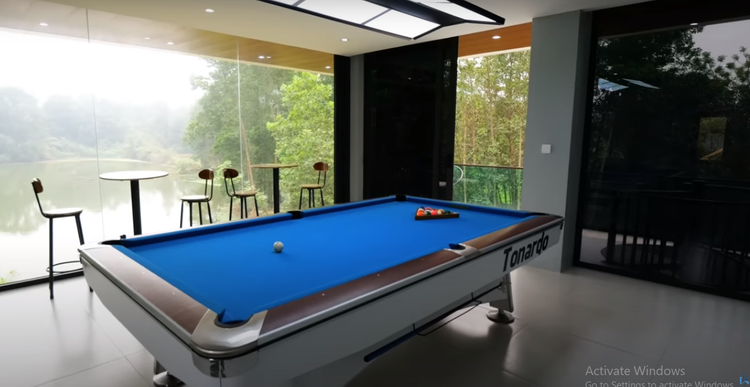 “Dot nhap” biet thu 11 ty “thang canh co bay” giua Ha thanh-Hinh-9