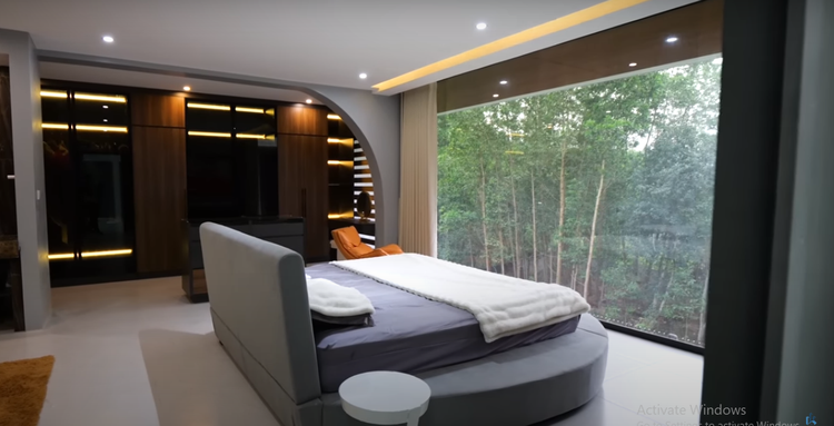 “Dot nhap” biet thu 11 ty “thang canh co bay” giua Ha thanh-Hinh-11