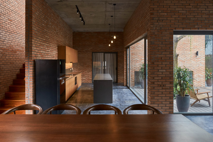 Kham pha ngoi nha nhu tam rem xanh la mat tai Quang Ninh-Hinh-4