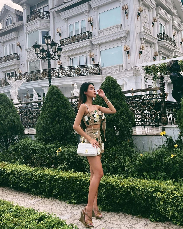 Biet thu ven song nhu lau dai cua ty phu Jonathan Hanh Nguyen-Hinh-6