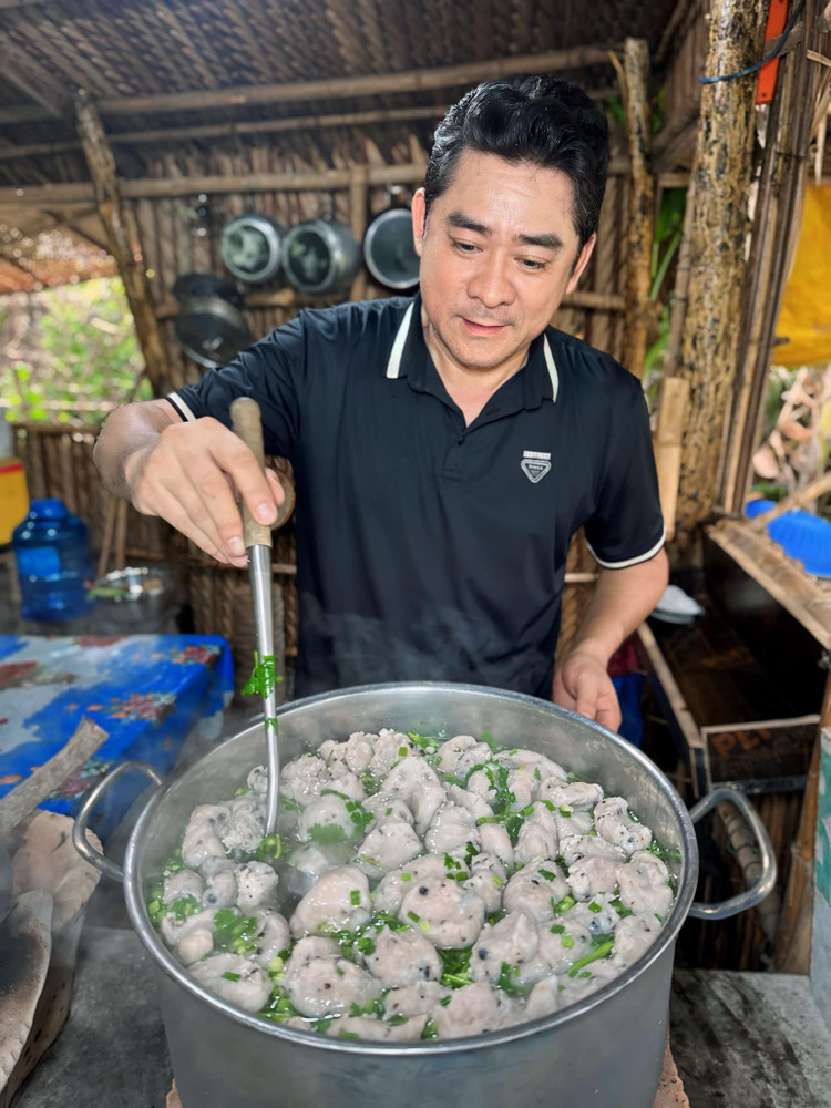 Can canh nha vuon 6.000m2 cua tai tu dinh dam Huynh Anh Tuan-Hinh-11