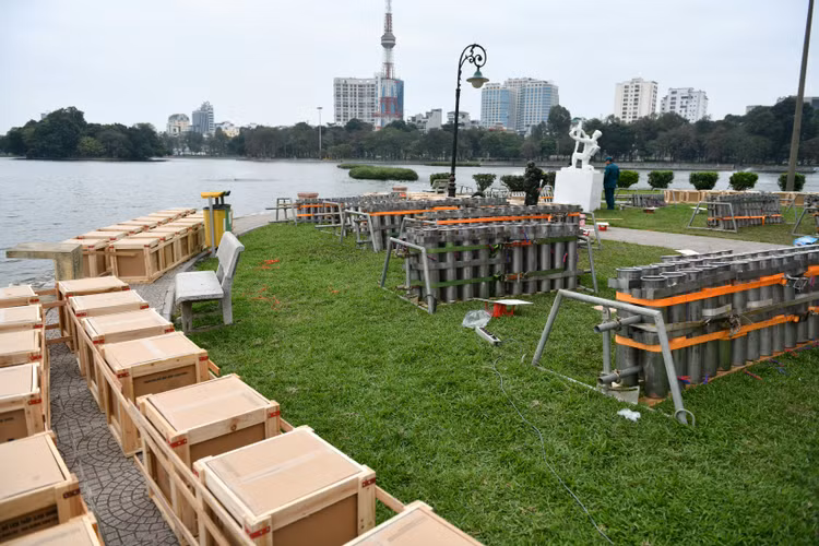 Ha Noi: Tran dia phao hoa san sang phuc vu nguoi dan don Giao thua