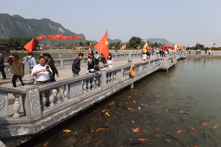 Dau nam, du xuan chua Tam Chuc cau binh an-Hinh-10