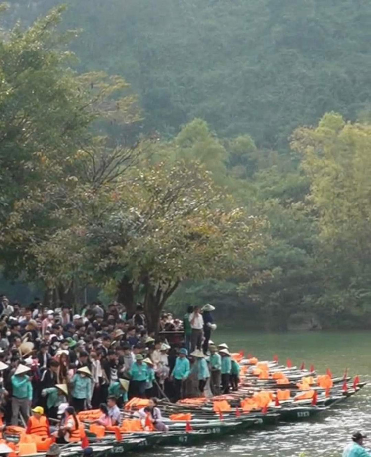 Diem du xuan “that thu” dau nam goi ten... Sa Pa, Trang An