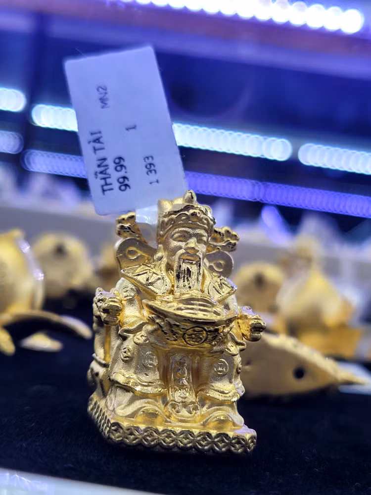 Co so kinh doan vang tap nap nguoi mua truoc ngay via Than Tai-Hinh-10