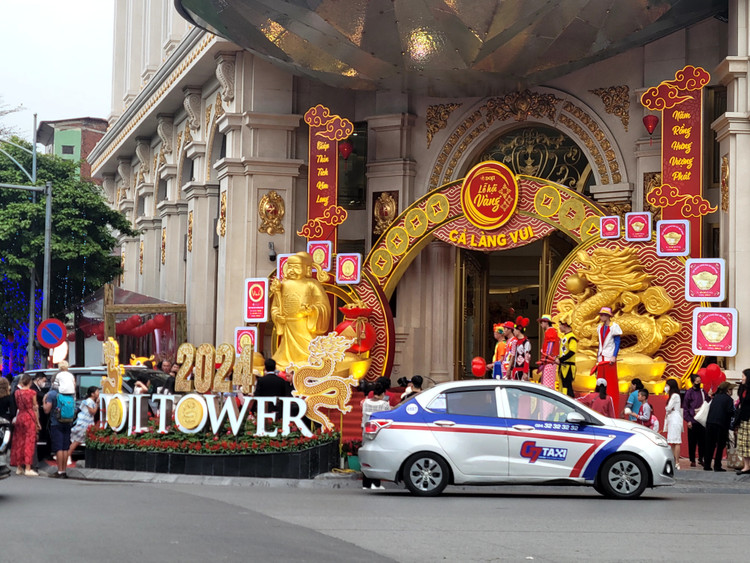 Co so kinh doan vang tap nap nguoi mua truoc ngay via Than Tai-Hinh-6