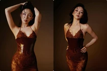 Tóc Tiên tung bộ ảnh mới với mốt "mặc như không mặc"