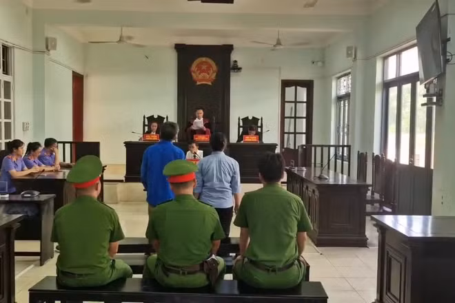 Bị cáo Trần Thị Tâm lĩnh án vì giữ người trái pháp luật và vu khống trên mạng