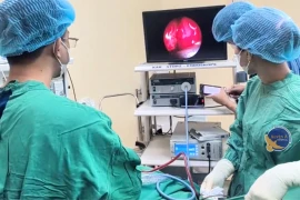 Mắt lồi tưởng di chứng cường giáp không ngờ u nhầy xoang sàng