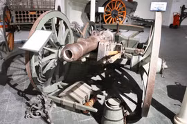 Sức mạnh của Napoleon và bí mật từ hang động Việt Nam