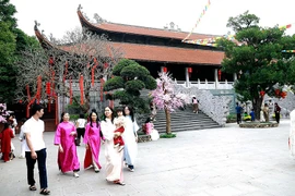 Dự báo thời tiết ngày 19/2, miền Bắc rét, miền Nam nắng nóng