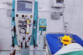 Thay huyết tương cứu bệnh nhân suy gan cấp, hội chứng não gan