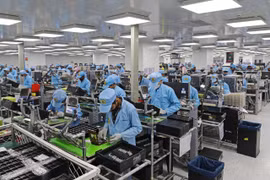 Samsung chuyển sang linh kiện Trung Quốc để tránh tăng giá điện thoại