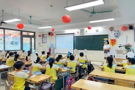 Lương và phụ cấp giáo viên được ưu tiên xếp cao nhất từ năm 2026 