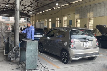 Đăng kiểm khí thải xe dầu, chủ xe có bắt buộc phải ký cam kết? 