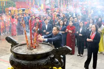 Lễ dâng hương Tổ Mẫu Âu Cơ khai hội đầu xuân tại Phú Thọ