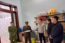 Phá đường dây mua bán vũ khí ngụy trang 'súng thông bồn cầu' tại Phú Thọ