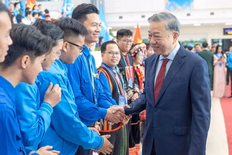 to-lam-thanh-nien-viet-nam.jpg