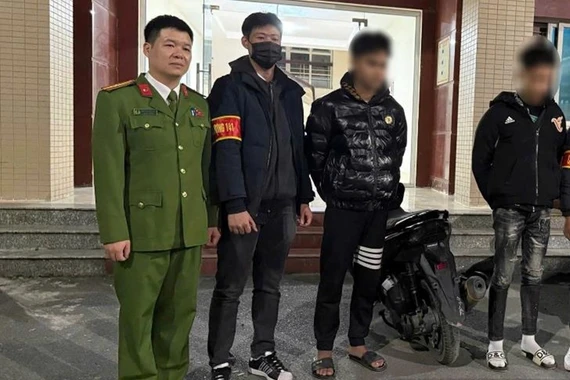 141 Hà Nội phát hiện các trường hợp tàng trữ dao, kiếm