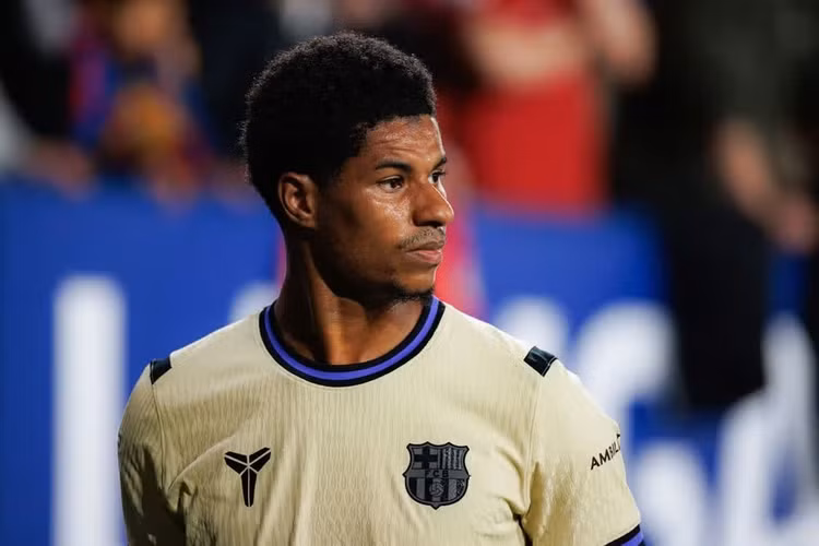Marcus Rashford vẫn rất muốn ở lại Barcelona. ẢNH: SOPA Images/LightRocket